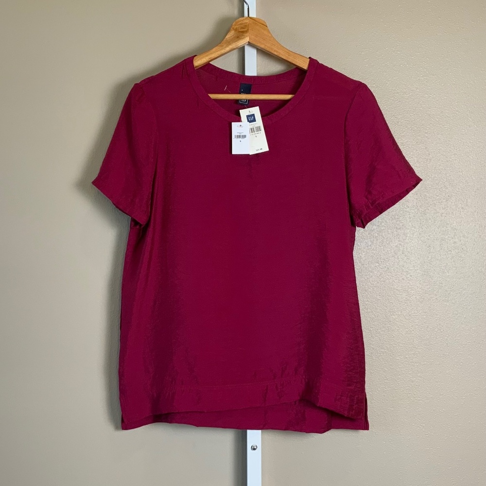 GAP Short Sleeve Blouse in Very Berry